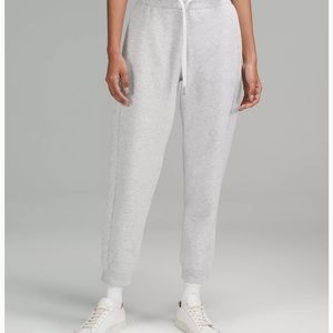 Lululemon Scuba High Rise Jogger